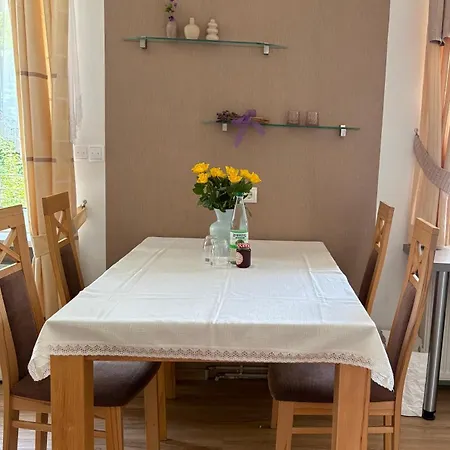 Appartement Rosi Im Idyllischen Gruen *